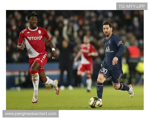 法甲第16轮摩纳哥主场遭遇巴黎圣日耳曼逆袭以2比4落败
