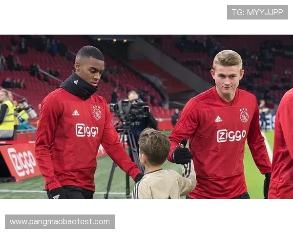 全市场动态齐米卡斯或留队至赛季结束罗马关注比萨后卫安戈里